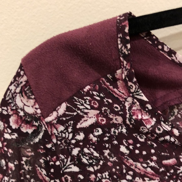 Burgundy Blouse - Picture 4 of 5